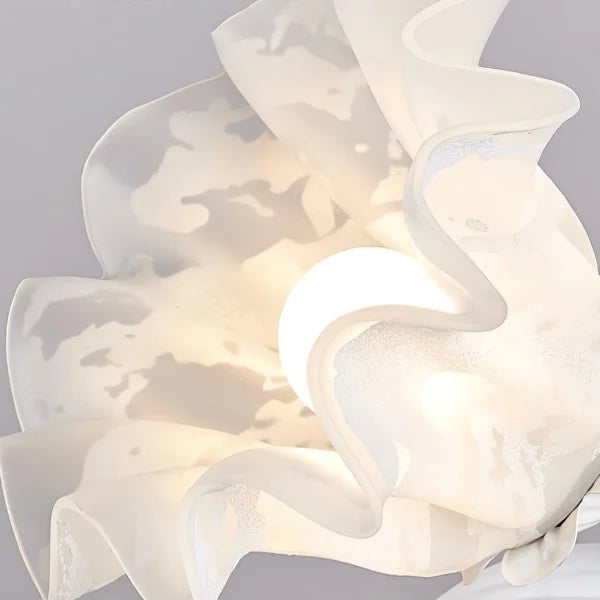 BloomBeam - Adjustable Retro Table Lamp | Kalsten
