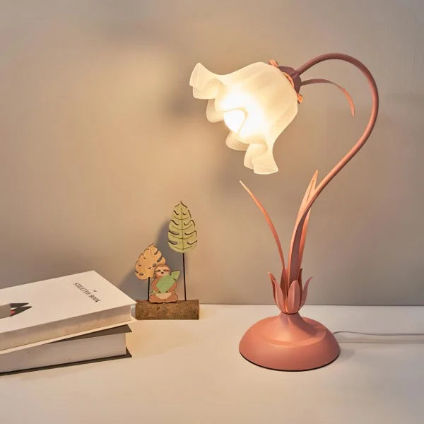 BloomBeam - Adjustable Retro Table Lamp | Kalsten