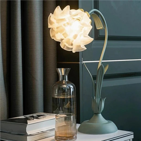 BloomBeam - Adjustable Retro Table Lamp | Kalsten