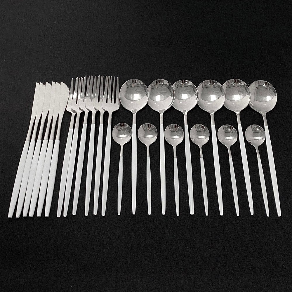 RoyalGlimmer Gold Cutlery Set - Gold Cutlery Set for a Luxurious Table Decoration Kalsten