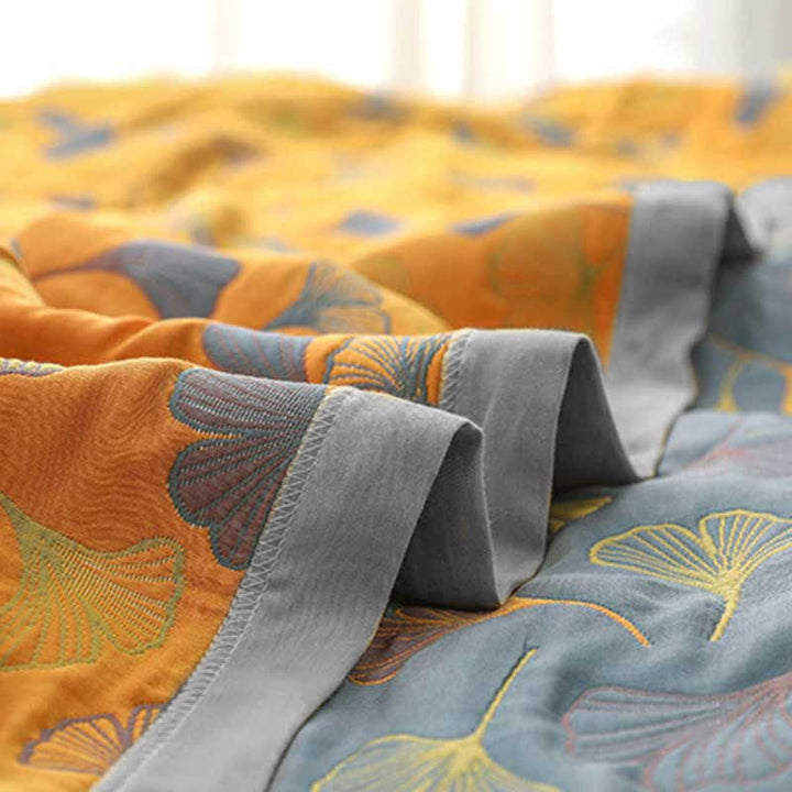 Luxurious Duvet with Elegant Leaf Pattern – Premium Cotton Kalsten