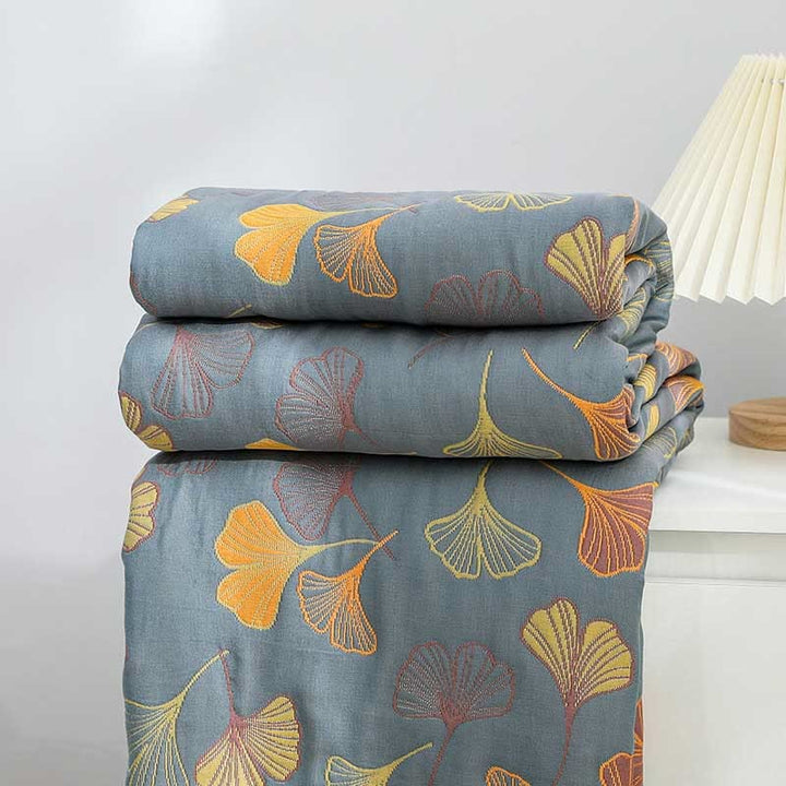 Luxurious Duvet with Elegant Leaf Pattern – Premium Cotton Kalsten