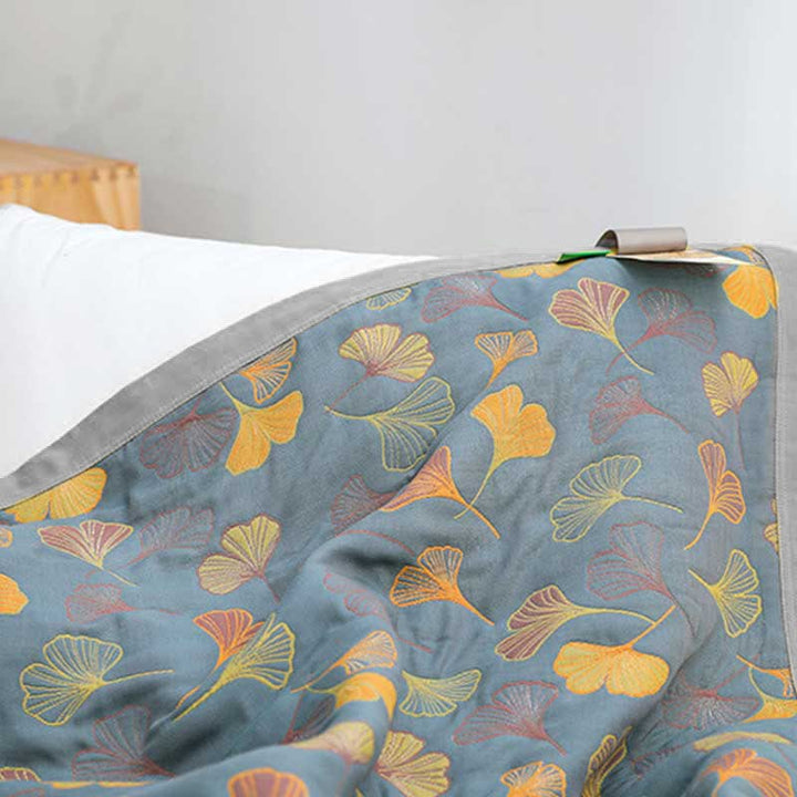 Luxurious Duvet with Elegant Leaf Pattern – Premium Cotton Kalsten