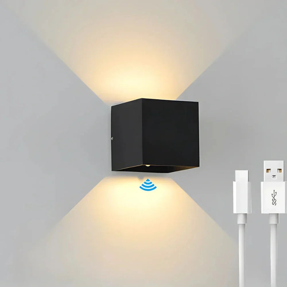 Adjustable Black Cube LED Wall Lamp Kalsten