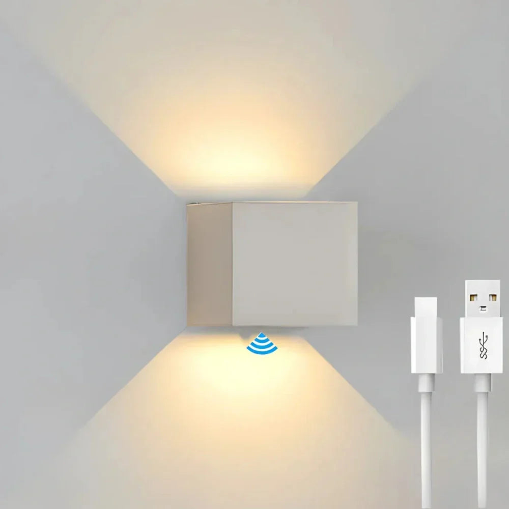 Adjustable Black Cube LED Wall Lamp Kalsten