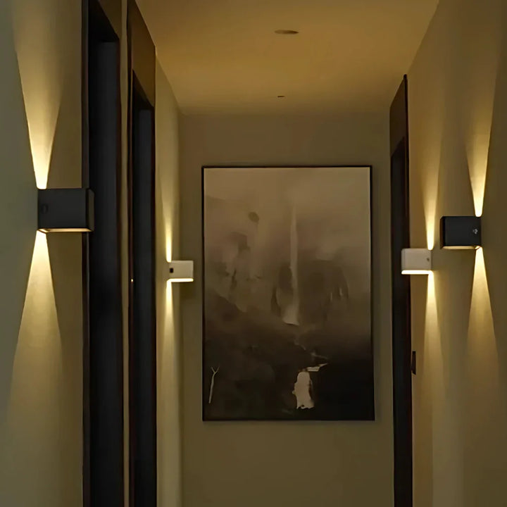 Adjustable Black Cube LED Wall Lamp Kalsten