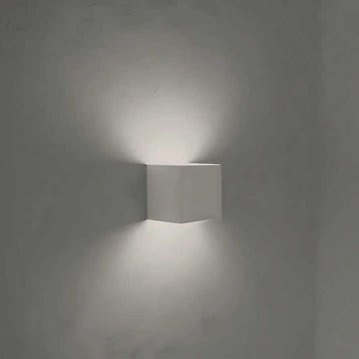 Adjustable Black Cube LED Wall Lamp Kalsten