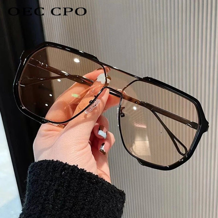 Kalsten | VOGUEVIEW SHADES – Oversized Square Sunglasses with UV400 & Photochromic Lenses