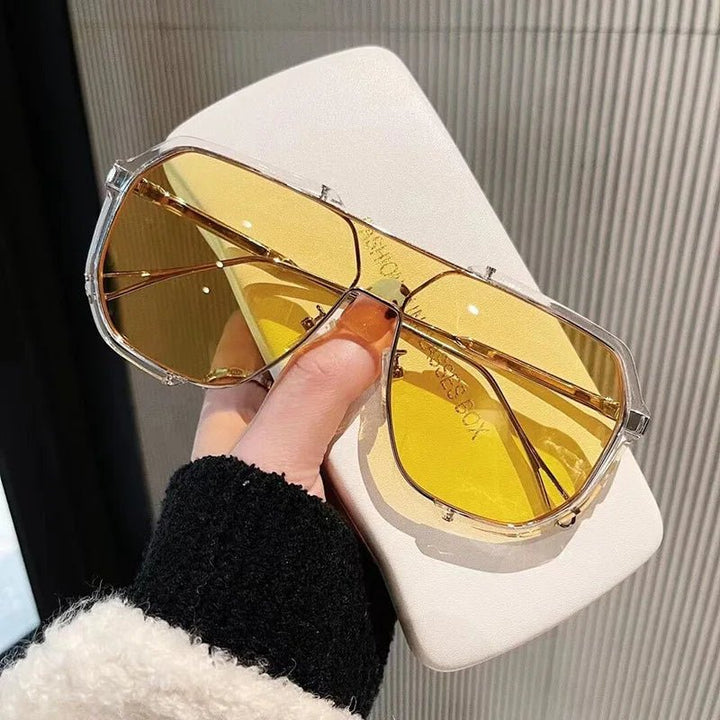 Kalsten | VOGUEVIEW SHADES – Oversized Square Sunglasses with UV400 & Photochromic Lenses