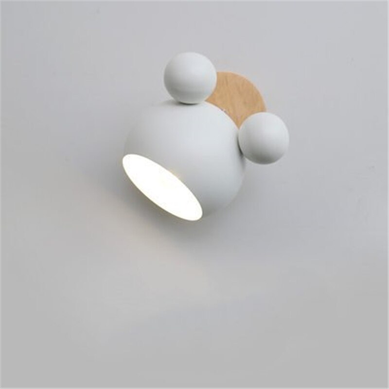Nordic LED Wall Light | NordicGlow | Kalsten