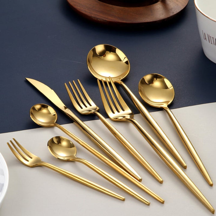 RoyalGlimmer Gold Cutlery Set - Gold Cutlery Set for a Luxurious Table Decoration Kalsten