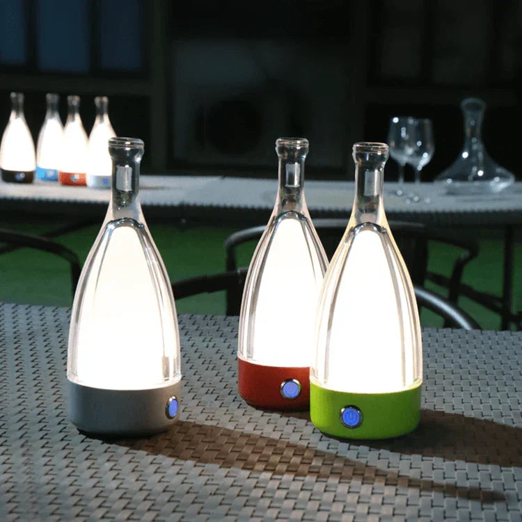 Stylish wine bottle table lamp - Rechargeable with dimmable light Kalsten