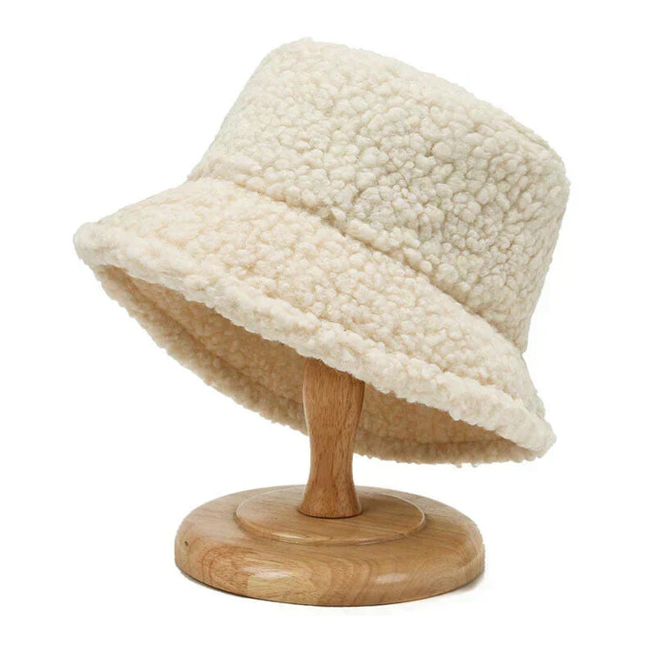 Kalsten | Livia Women’s Teddy Bucket Hat Warm Lambswool