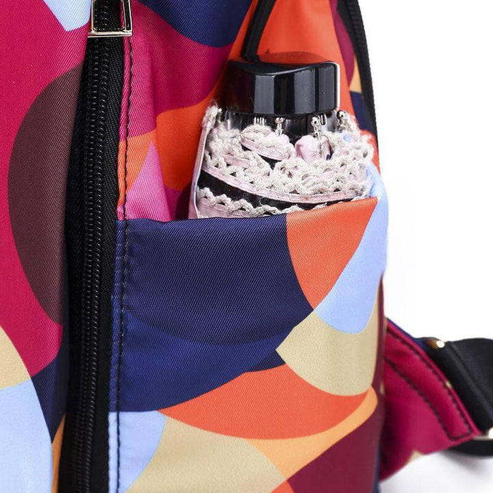 Water-Resistant Anti-Theft Women’s Backpack with Multiple Compartments – SafeHold | Kalsten
