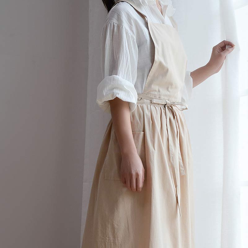 Skanto | Waterproof Cotton Apron with Handy Pockets - ChefMate