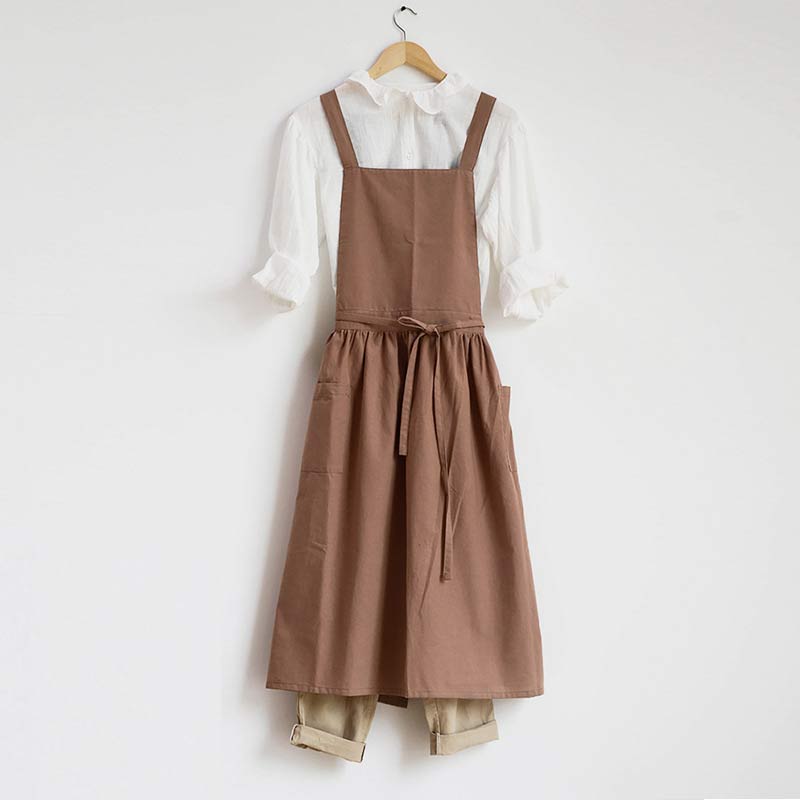 Skanto | Waterproof Cotton Apron with Handy Pockets - ChefMate
