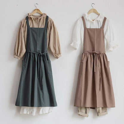 Skanto | Waterproof Cotton Apron with Handy Pockets - ChefMate