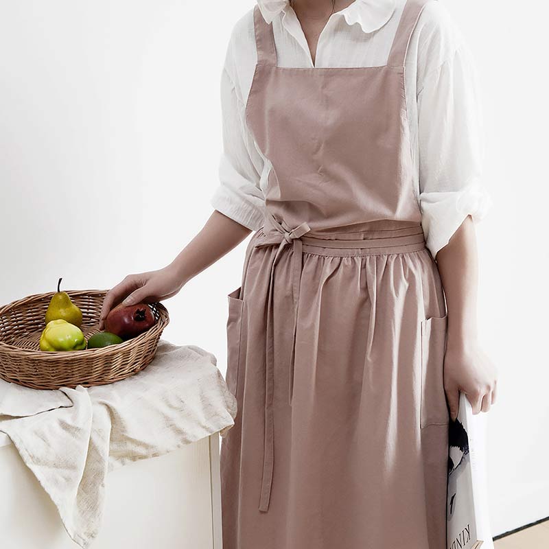 Skanto | Waterproof Cotton Apron with Handy Pockets - ChefMate