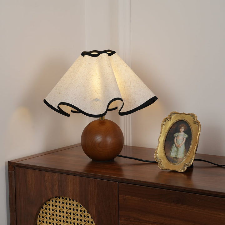 Wavecrest Bedside lamp Table Lamp | Kalsten
