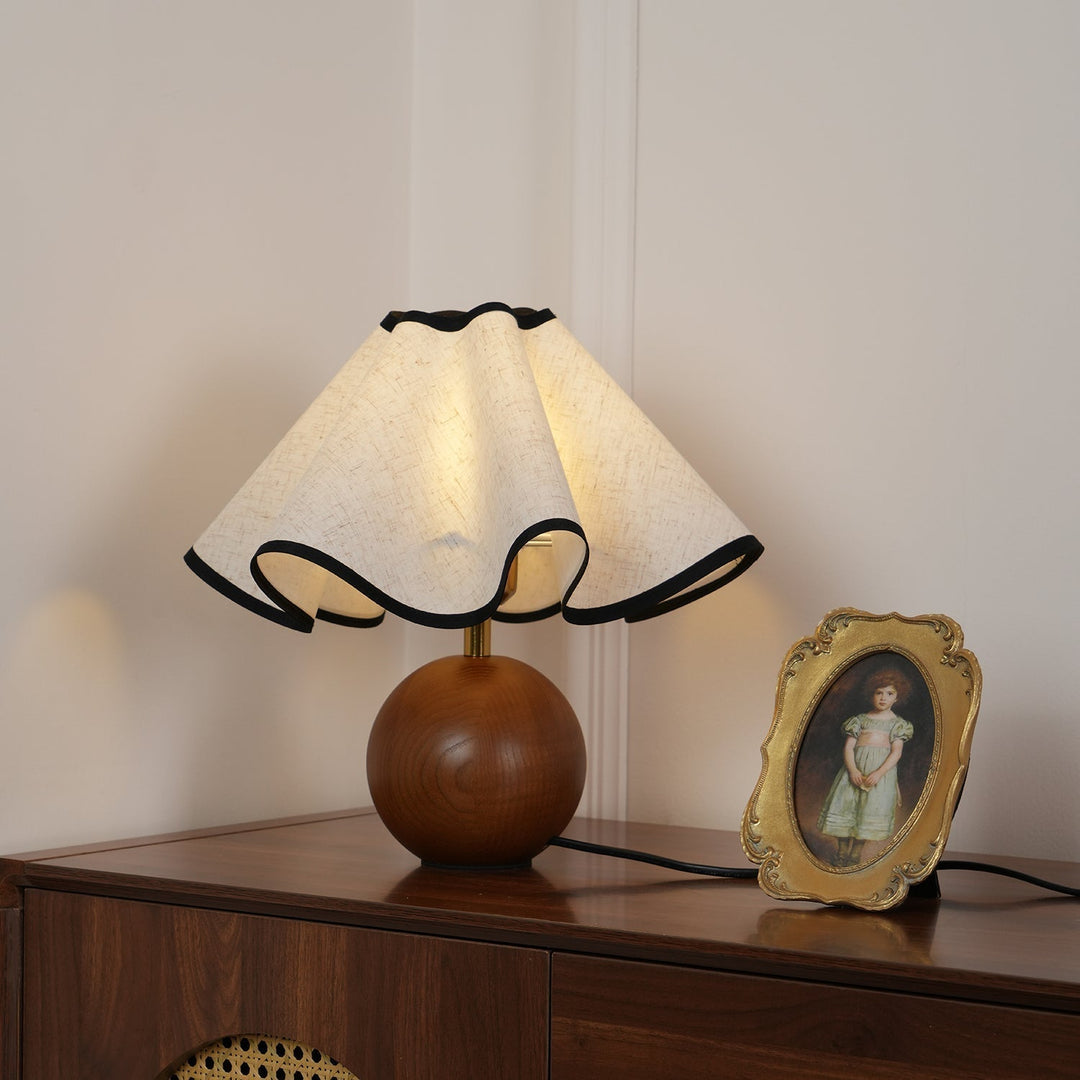 Wavecrest Bedside lamp Table Lamp | Kalsten