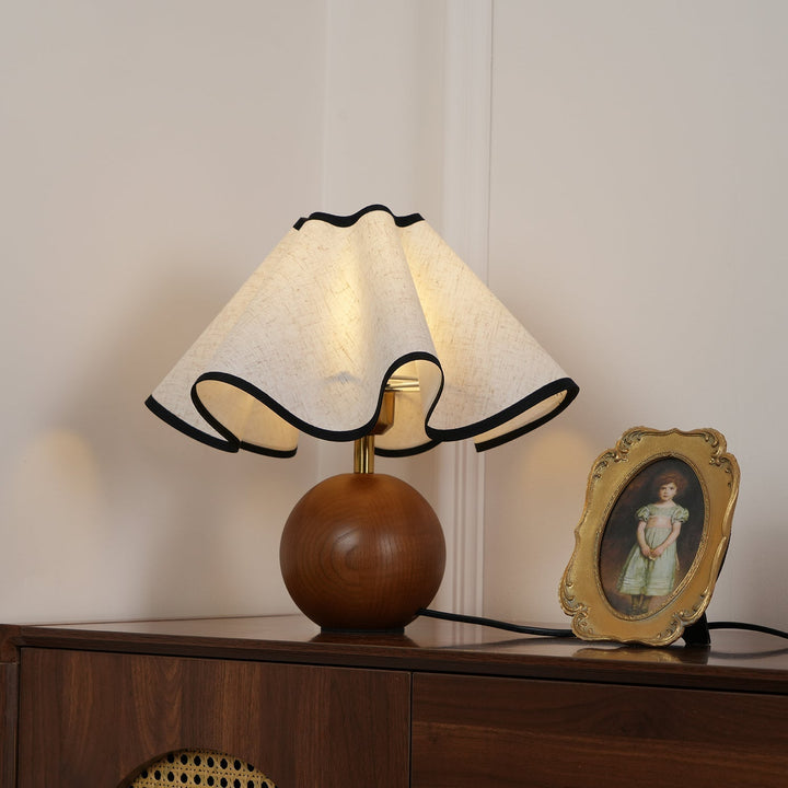 Wavecrest Bedside lamp Table Lamp | Kalsten