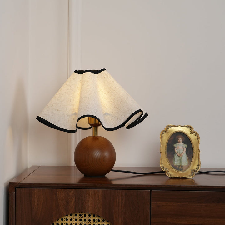 Wavecrest Bedside lamp Table Lamp | Kalsten