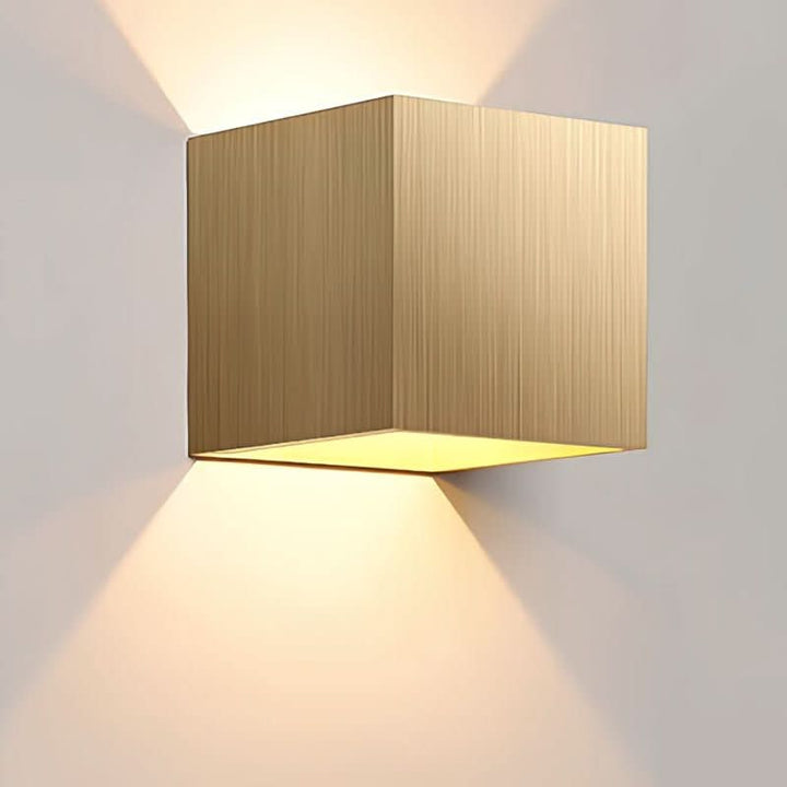 Outdoor Cube LED Wall Light (Up & Down)