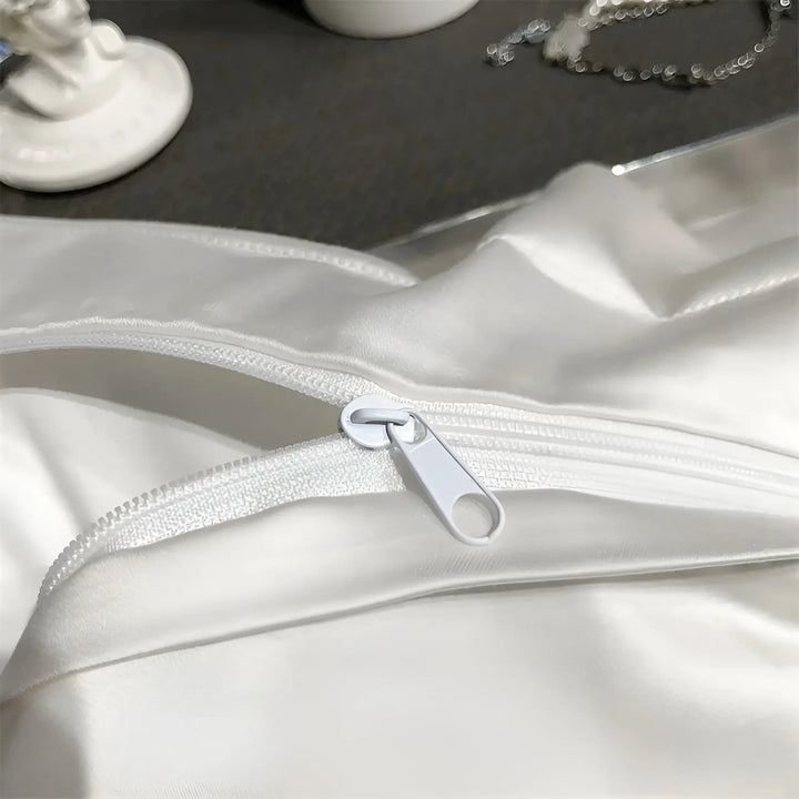 UltraCool bedding - Luxury Bamboo Bedding: Silky Soft and Temperature Regulating Kalsten