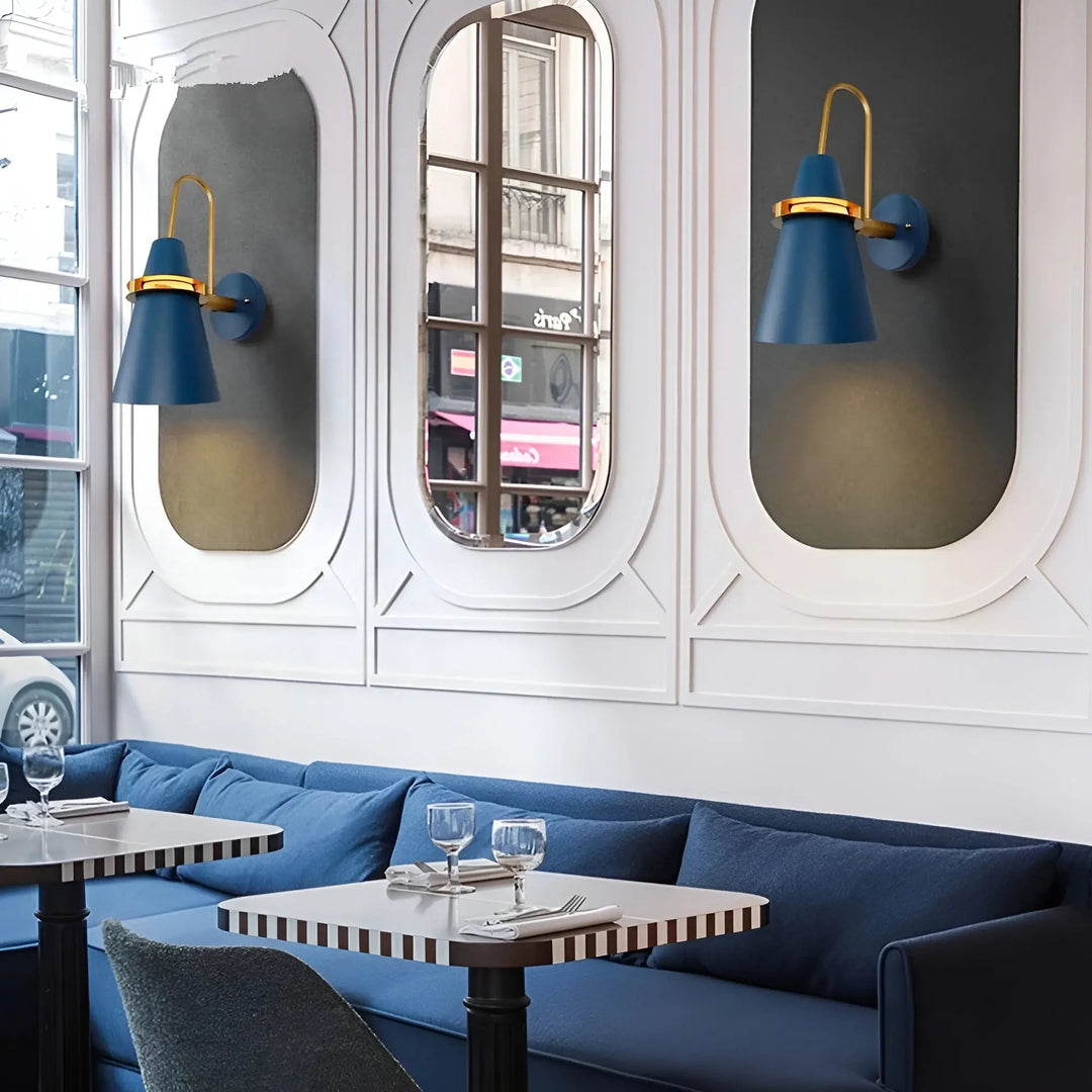 Retro Elegance Wall Lamp - EliteAura Luxe Lighting Kalsten
